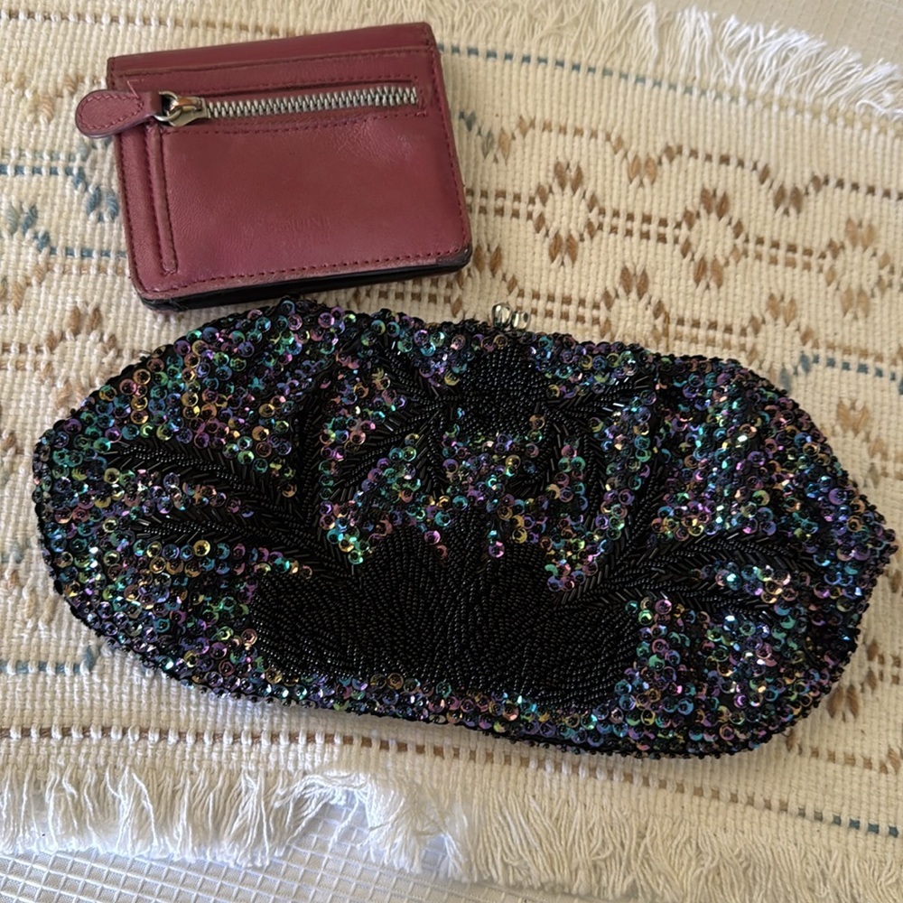 Sequin Beaded Clutch Bag with leather wallet
Prom wedding special occasions